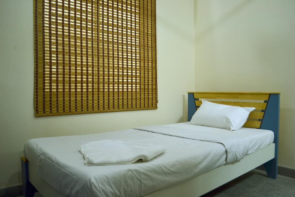 Hotel Metro Park Chennai Zimmer foto