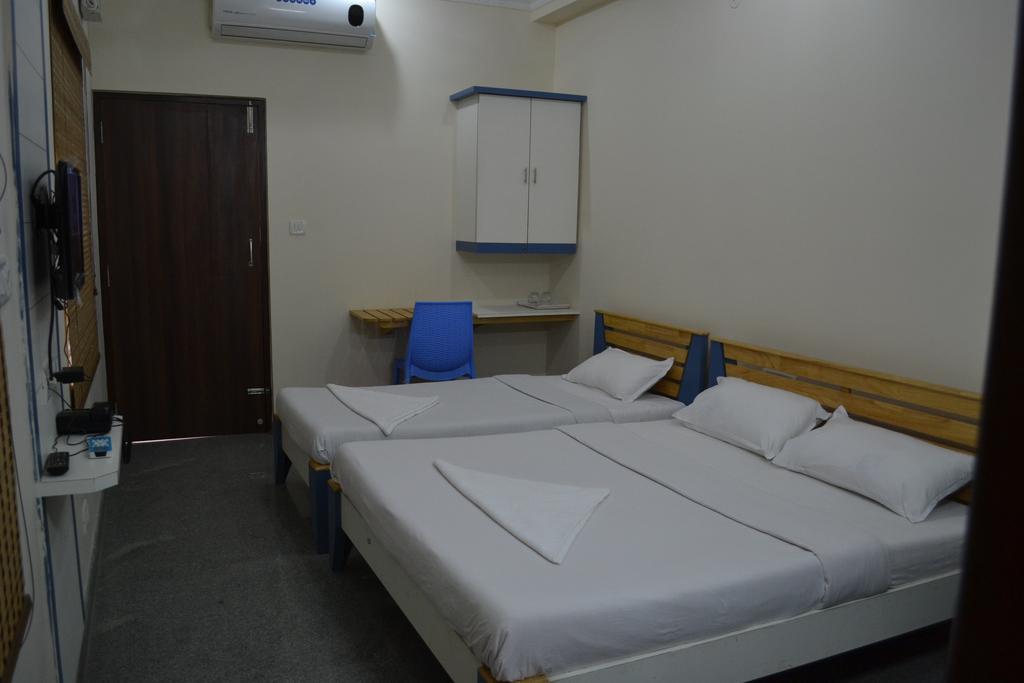Hotel Metro Park Chennai Zimmer foto