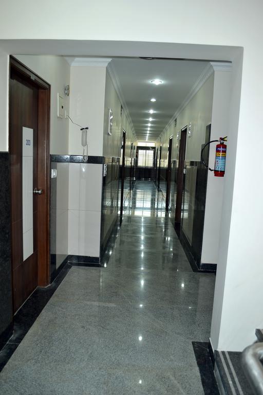Hotel Metro Park Chennai Exterior foto