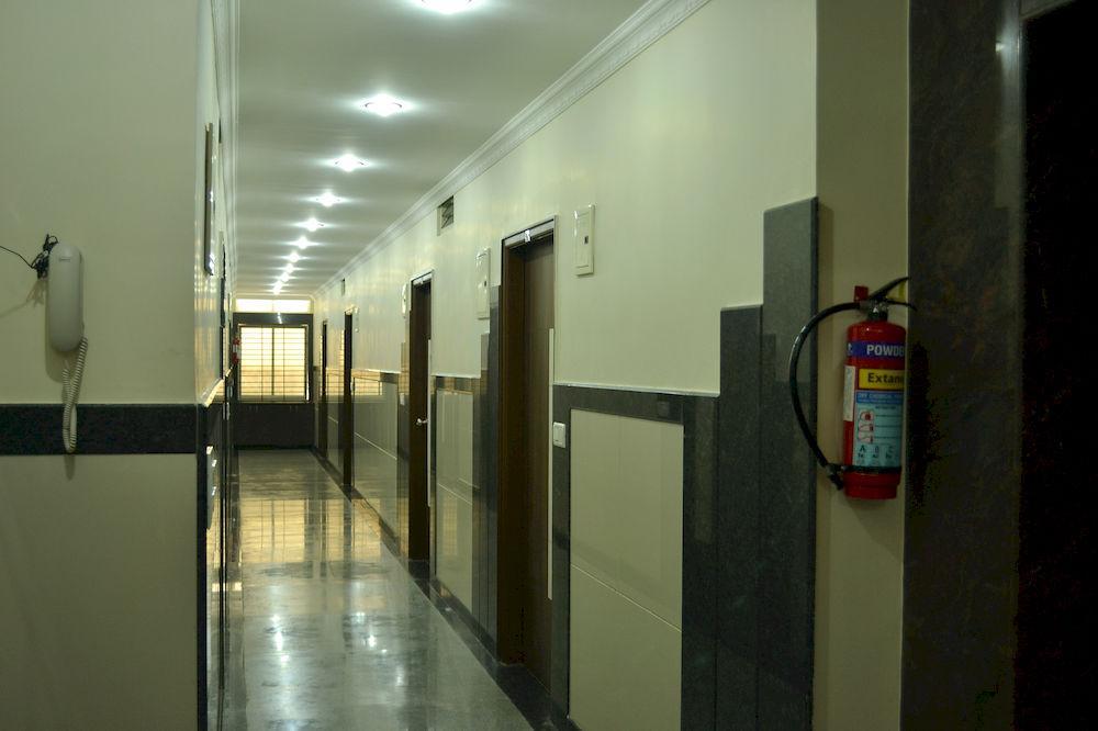 Hotel Metro Park Chennai Exterior foto
